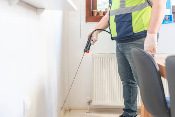 Best Best Pest Control Companies  in Clearfield, UT